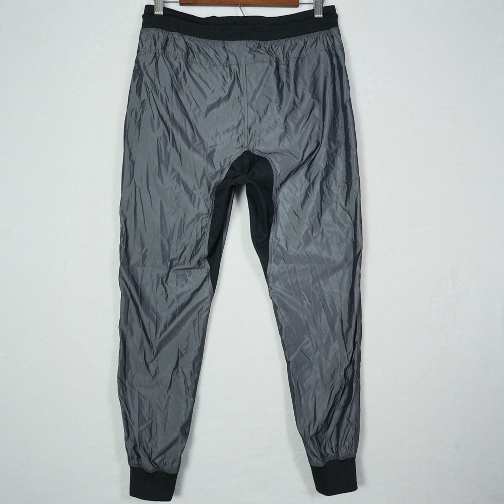Nike Tech Hypermesh Windrunner Pants Womens Small Grey Black 684923-211 NWT - Picture 3 of 8
